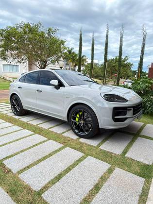 PORSCHE CAYENNE 3.0 V6 E-HYBRID COUPÉ AWD TIPTRONIC S PORSCHE CAYENNE 3.0 V6 E-HYBRID COUPÉ AWD TIPTRONIC S